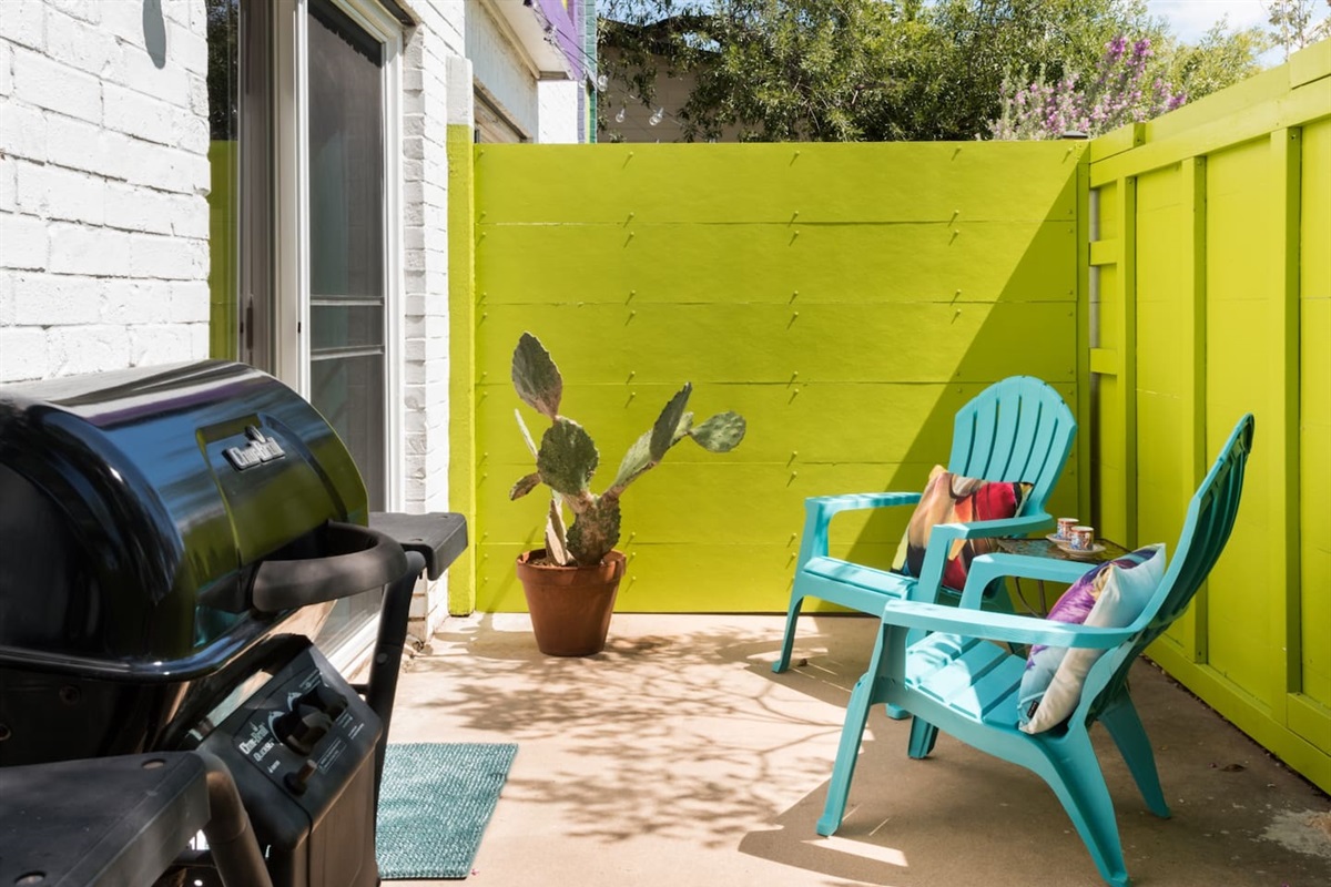 Patio with Grill