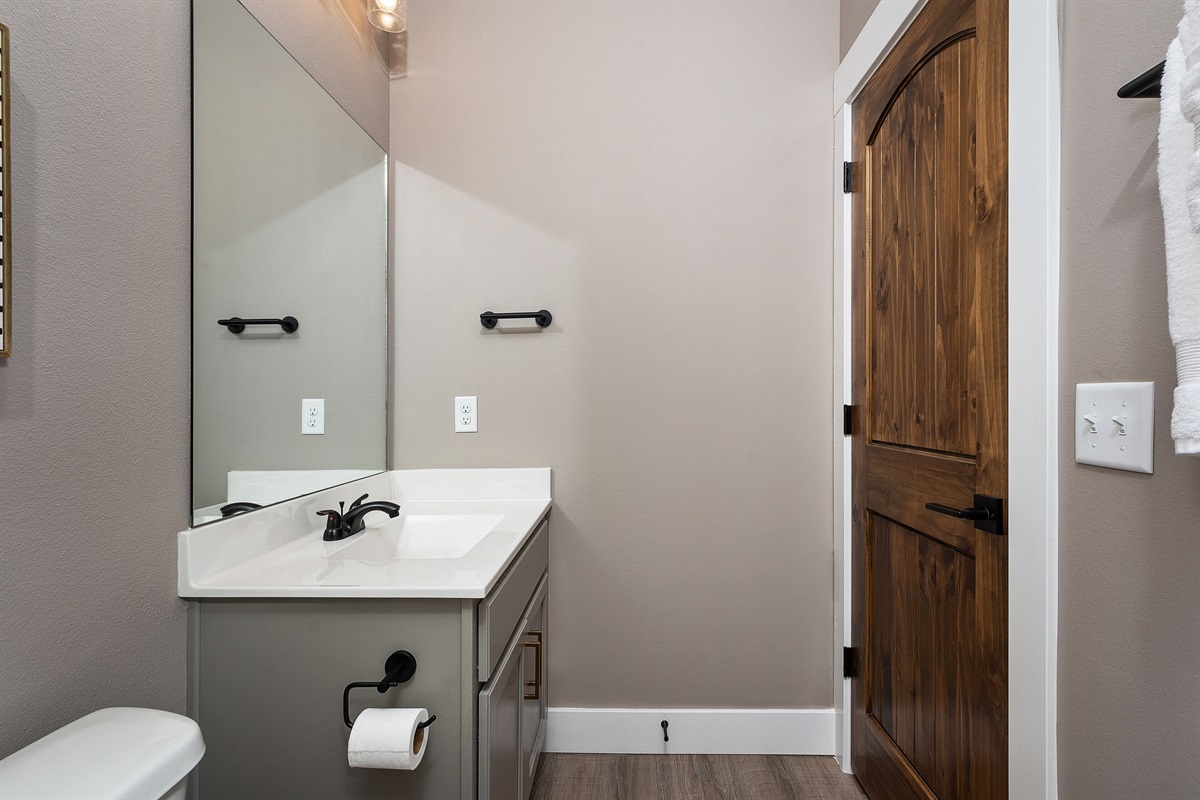 Lower Level Attached Full Bathroom