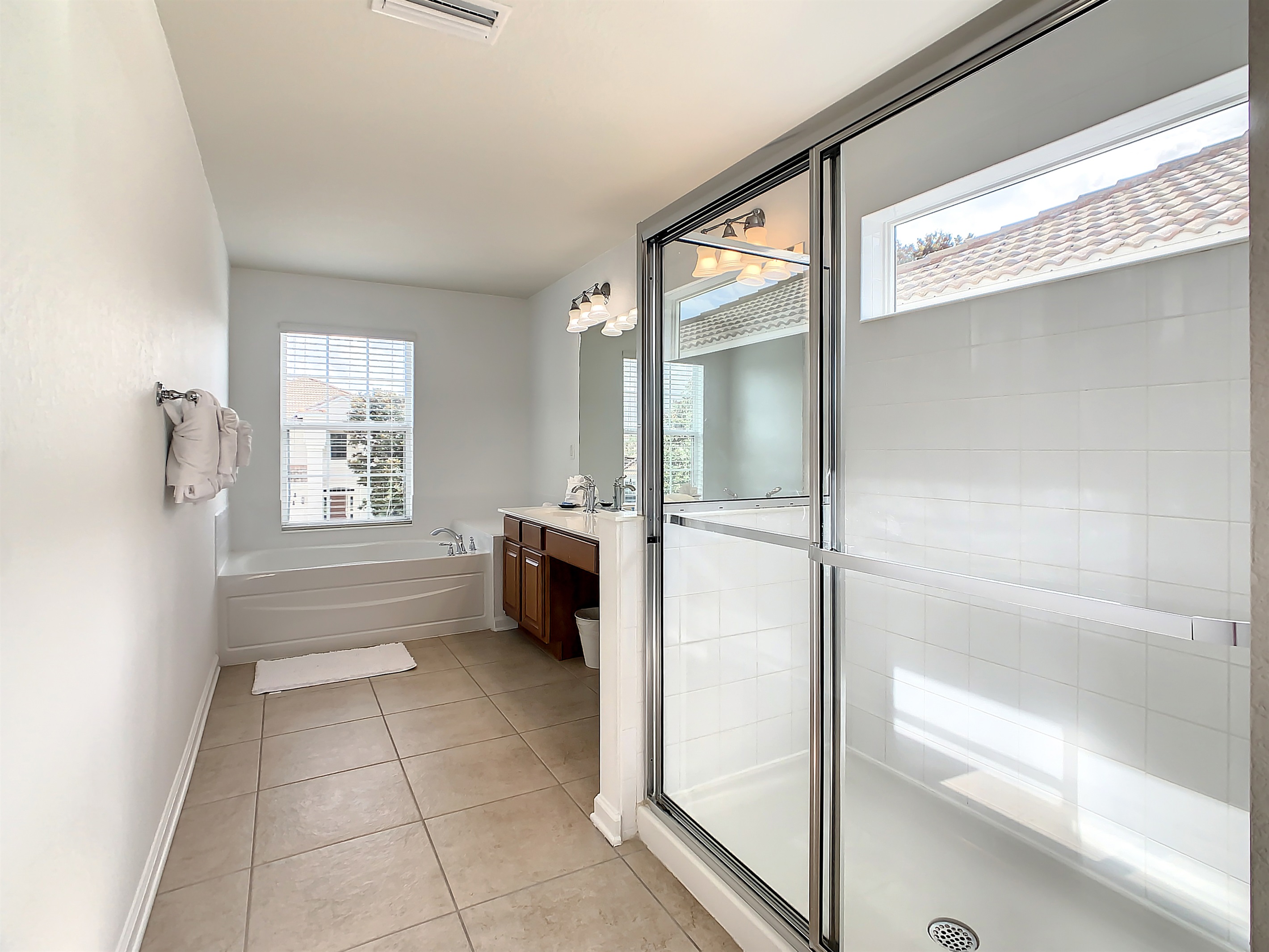 Master Suite En Suite Bathroom