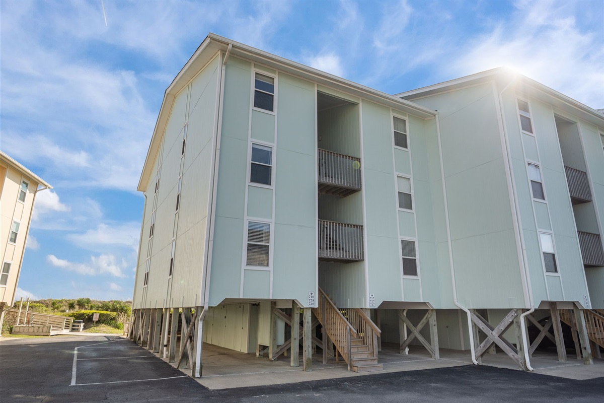 Elevated beachside condos with convenient parking and easy access to the shore