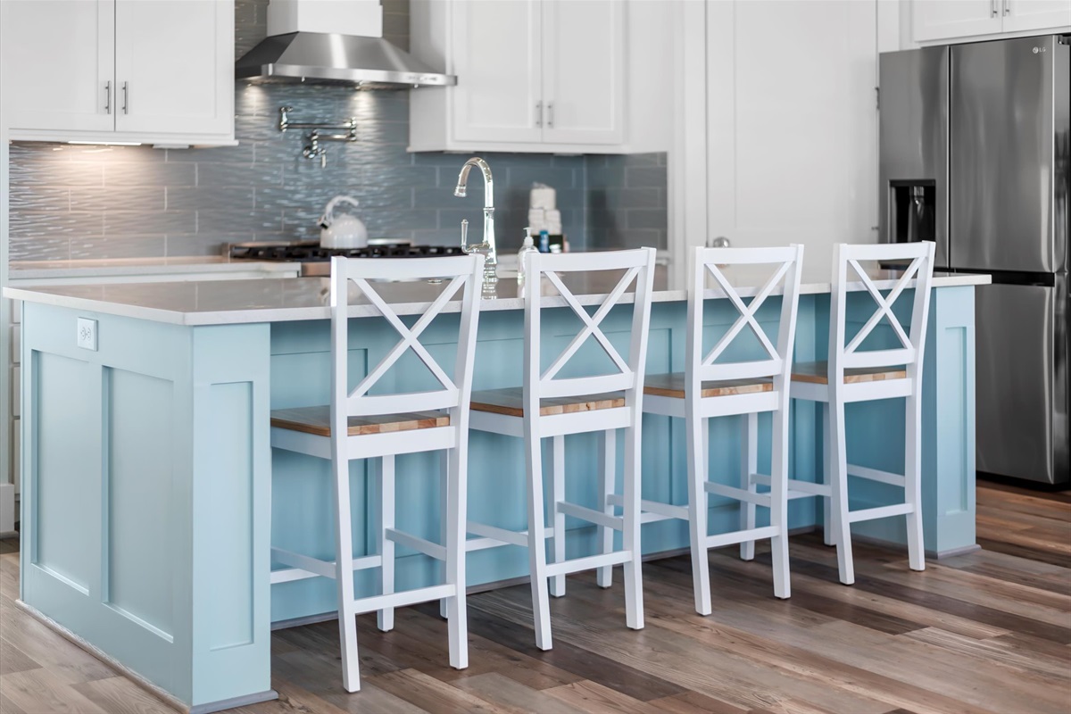 800dbdb07859496d898f18e5f11dd2a3 Large | Beachhouse | Texas | TX | Vacation Homes | Galveston | Crystal Beach | Kokomo | Breezy Days | Beachfront Elegance | Sunrise Serenity | Southern Sands Property Management, LLC