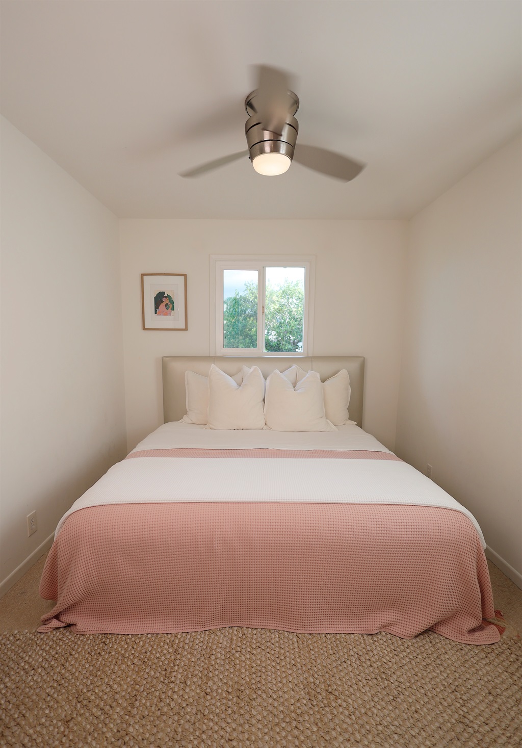 Queen | Decor & Finishes subject to change