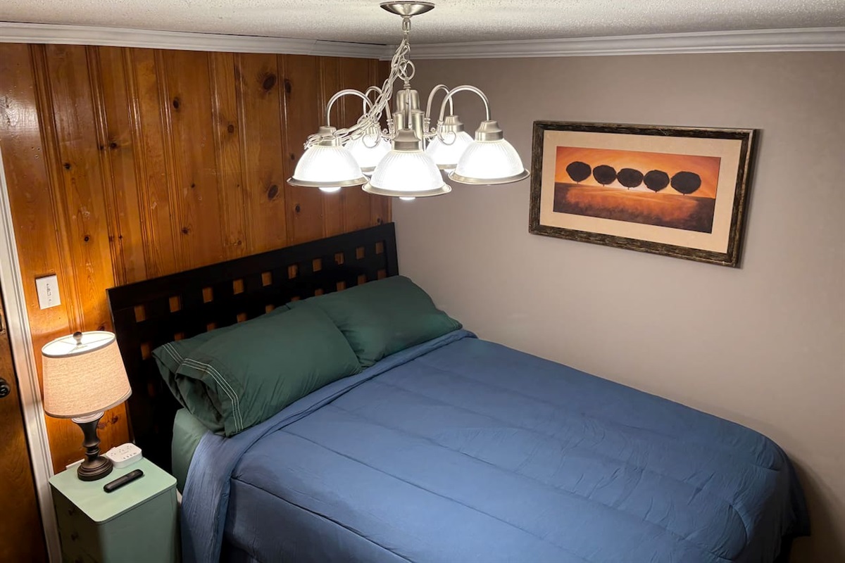 Super comfortable queen size, pillow top mattress with silky-smooth sheets and comforter. Standard USB, USB-C port and power outlets are conveniently located next to the bed.