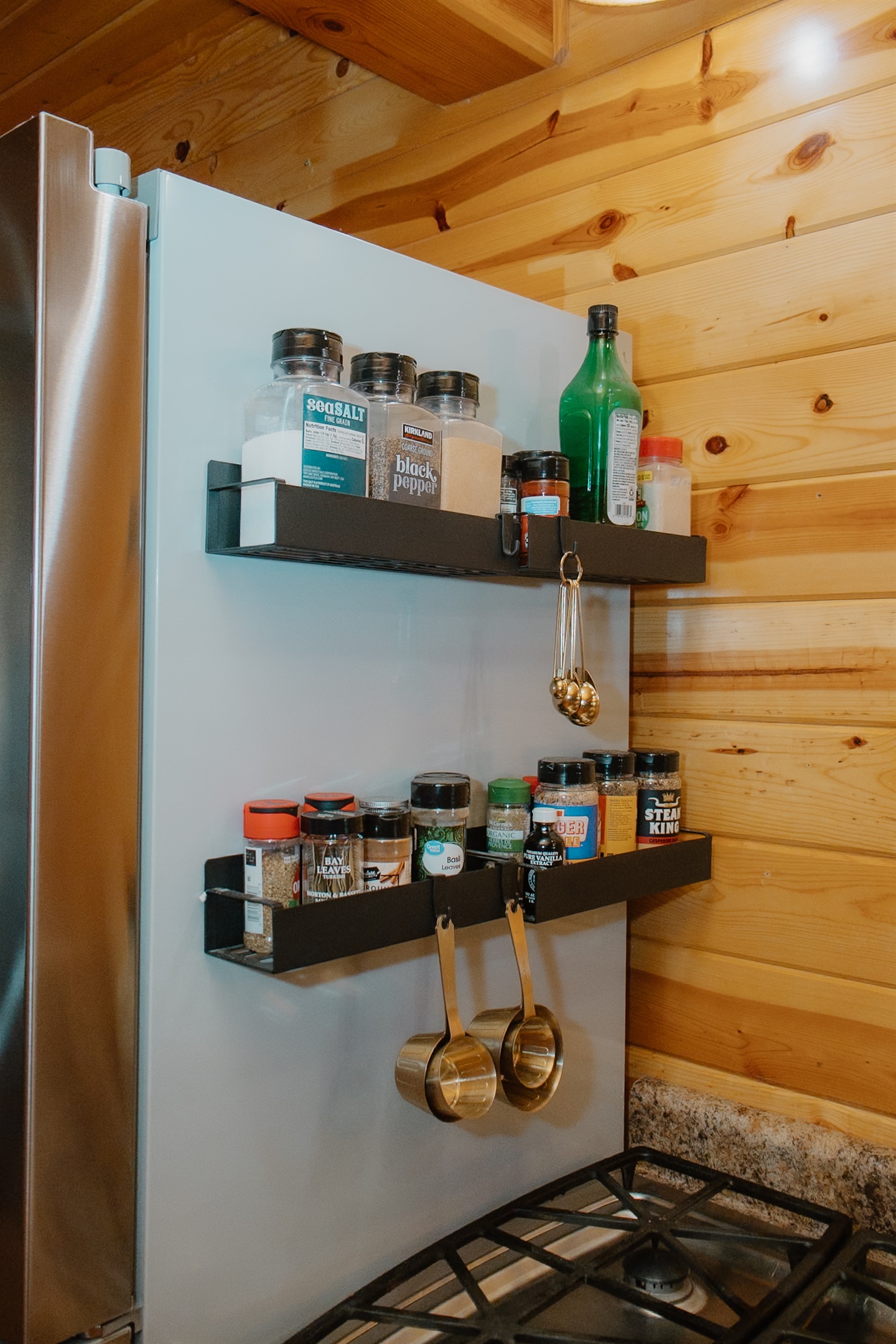 Fully stocked kitchen with spices and cooking essentials. Gas stove and organized storage in this White Mountains cabin. Perfect for preparing meals during your Show Low getaway. Close to Pinetop restaurants, hiking, fishing, and Sunrise Ski Resort.