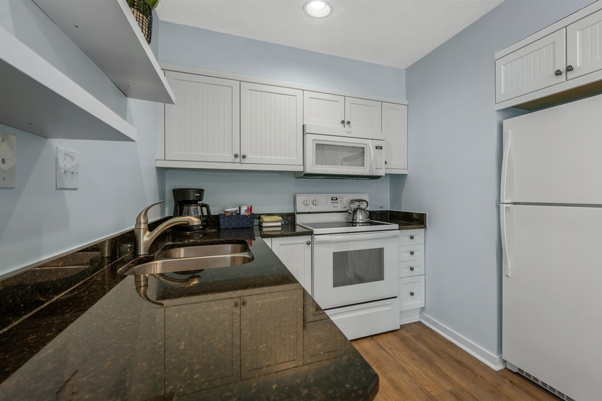 Well equipped Kitchen