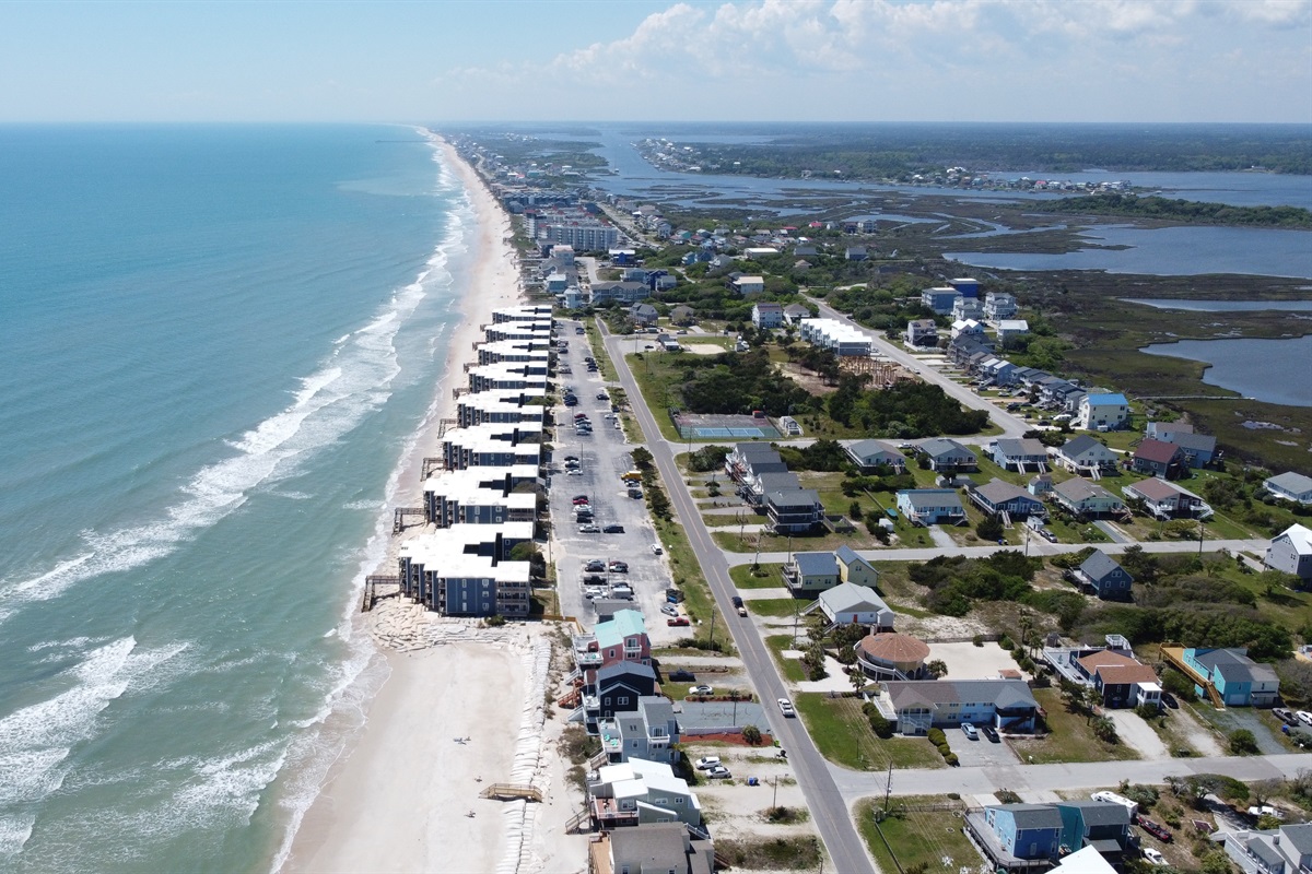 Topsail Reef, looking south