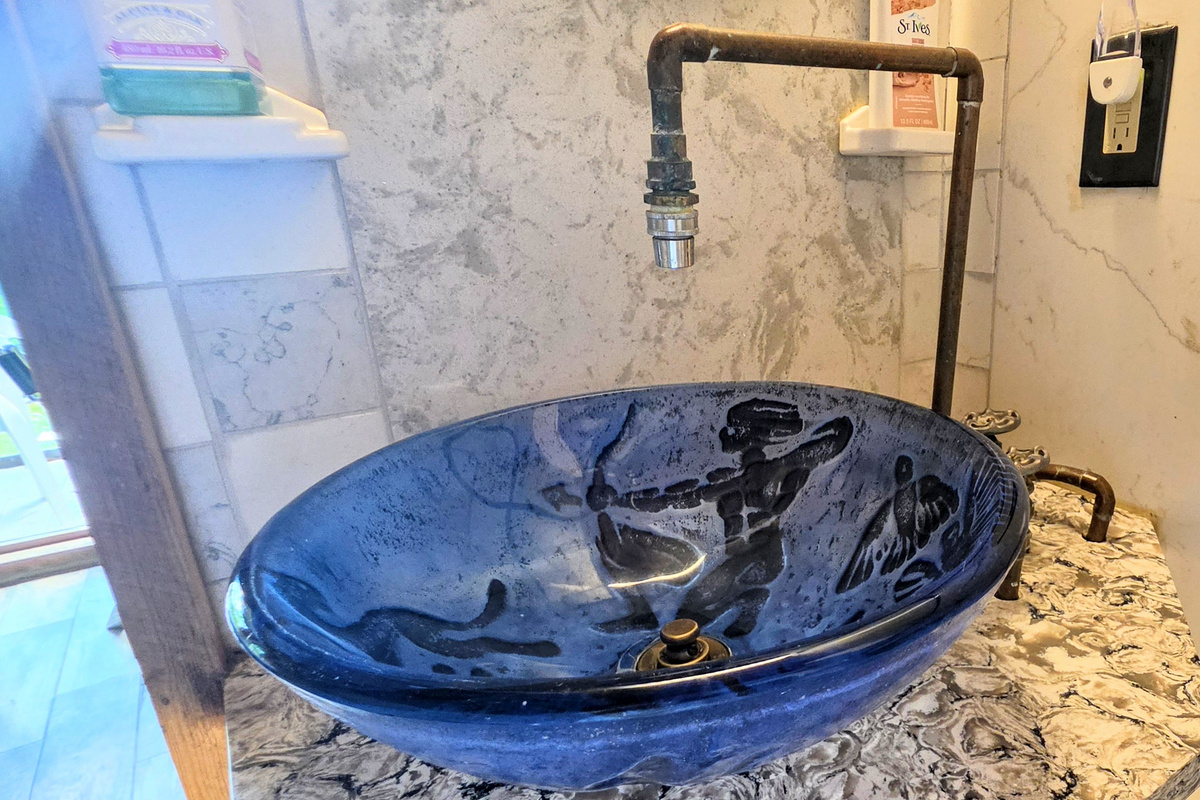 Tea House wash basin detail view