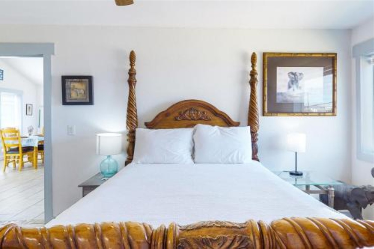 Bedroom # 1 has a queen size bed