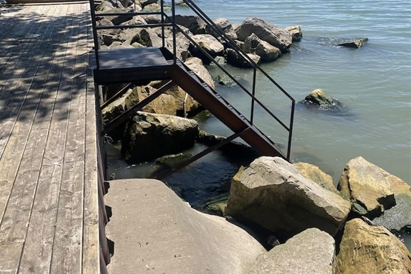 Beautiful Shore of Lake Erie