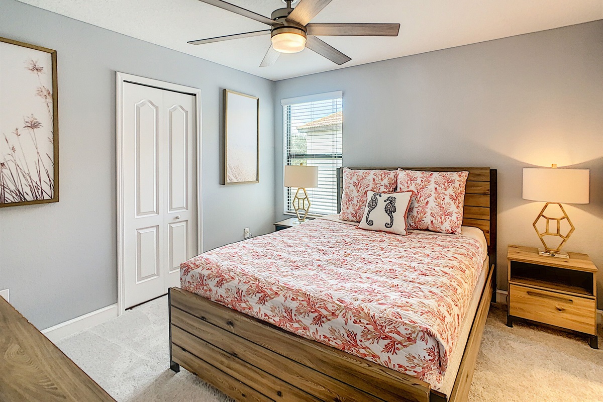 Bedroom #4-2nd Floor-Queen Bed