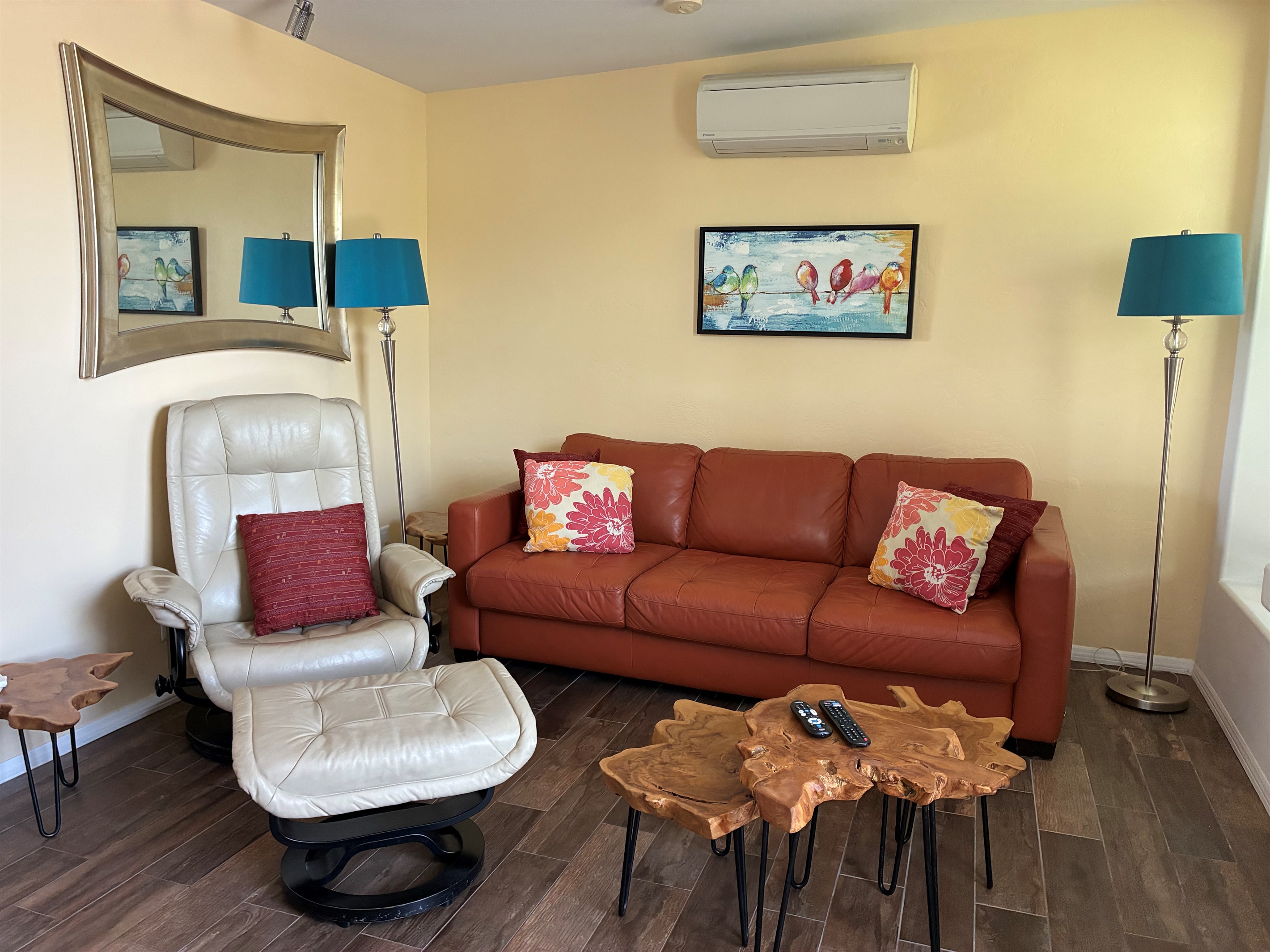 Desert Morada Casita M- 1 Bed 1 Bath Dog Friendly maximum 2-NO OTHER PETS 2