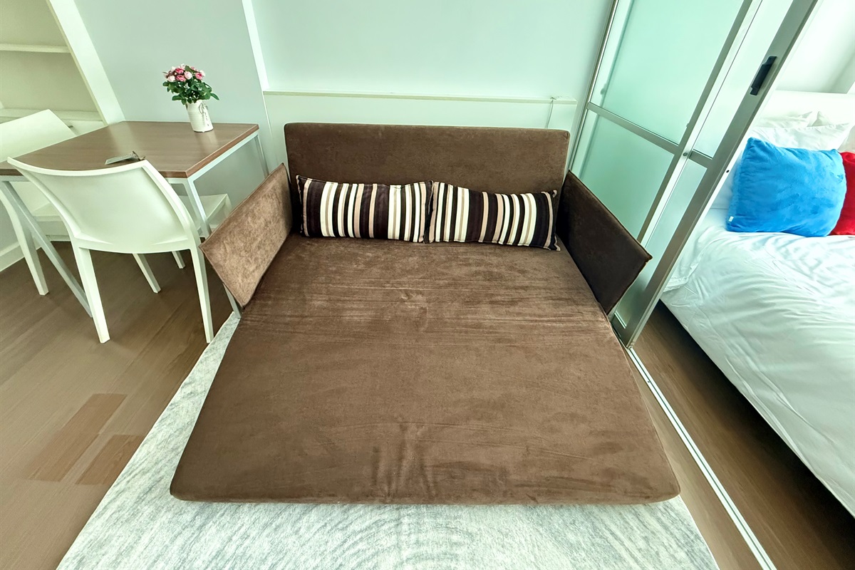 Sofabed  W185 x D107 x H85 cm.