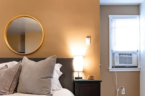 We use high-end linens, provide all of the amenities you will need for a short stay, and make it our mission to be sure you feel welcome from the moment you arrive.