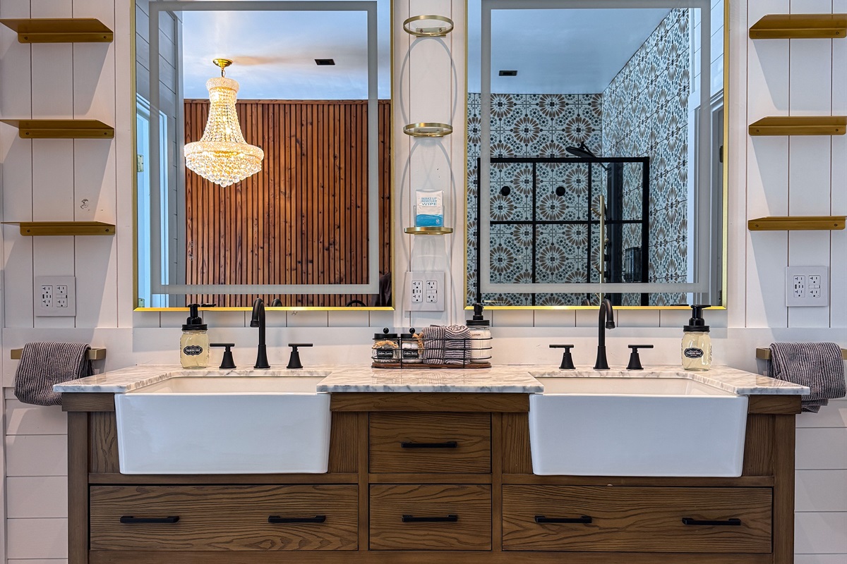 Double Sink Vanity