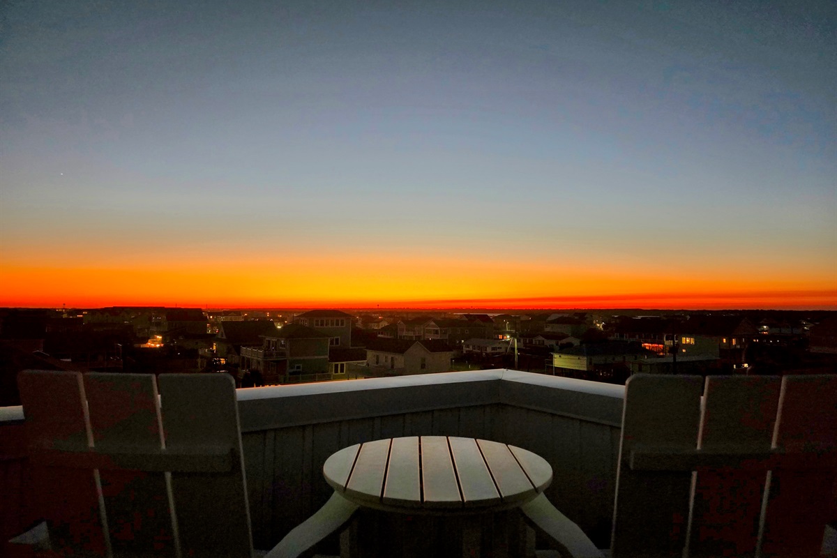 Rear Rooftop Sunset Views