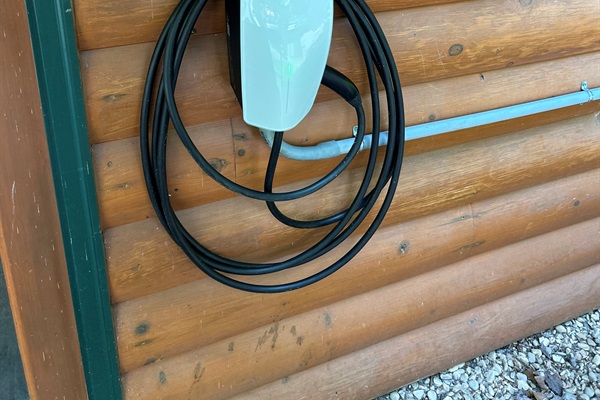 Tesla Universal Wall Charger