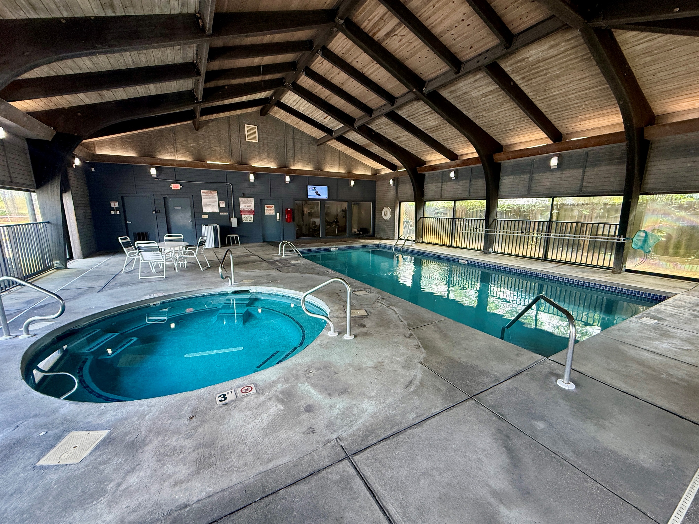 Hot Tub/Indoor Pool