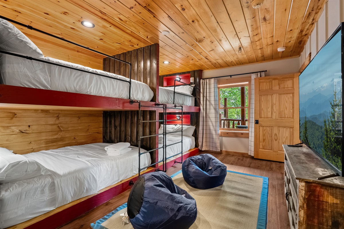 Kids will love this rustic Queen Bunk Room! (Bedroom 7)