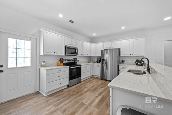 Kitchen-Stove View
