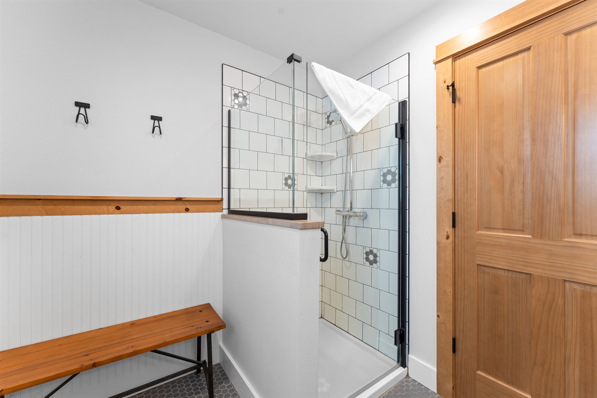 Upstairs King Ensuite