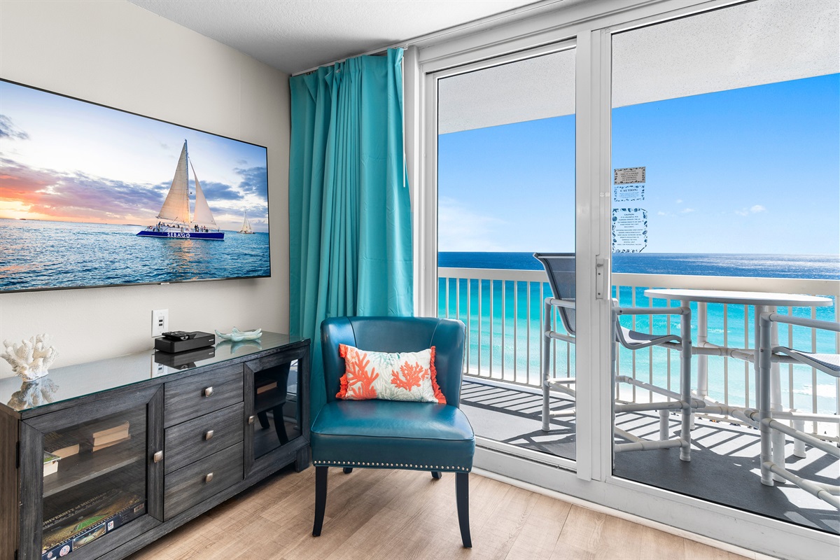 Living room with the Gulf view