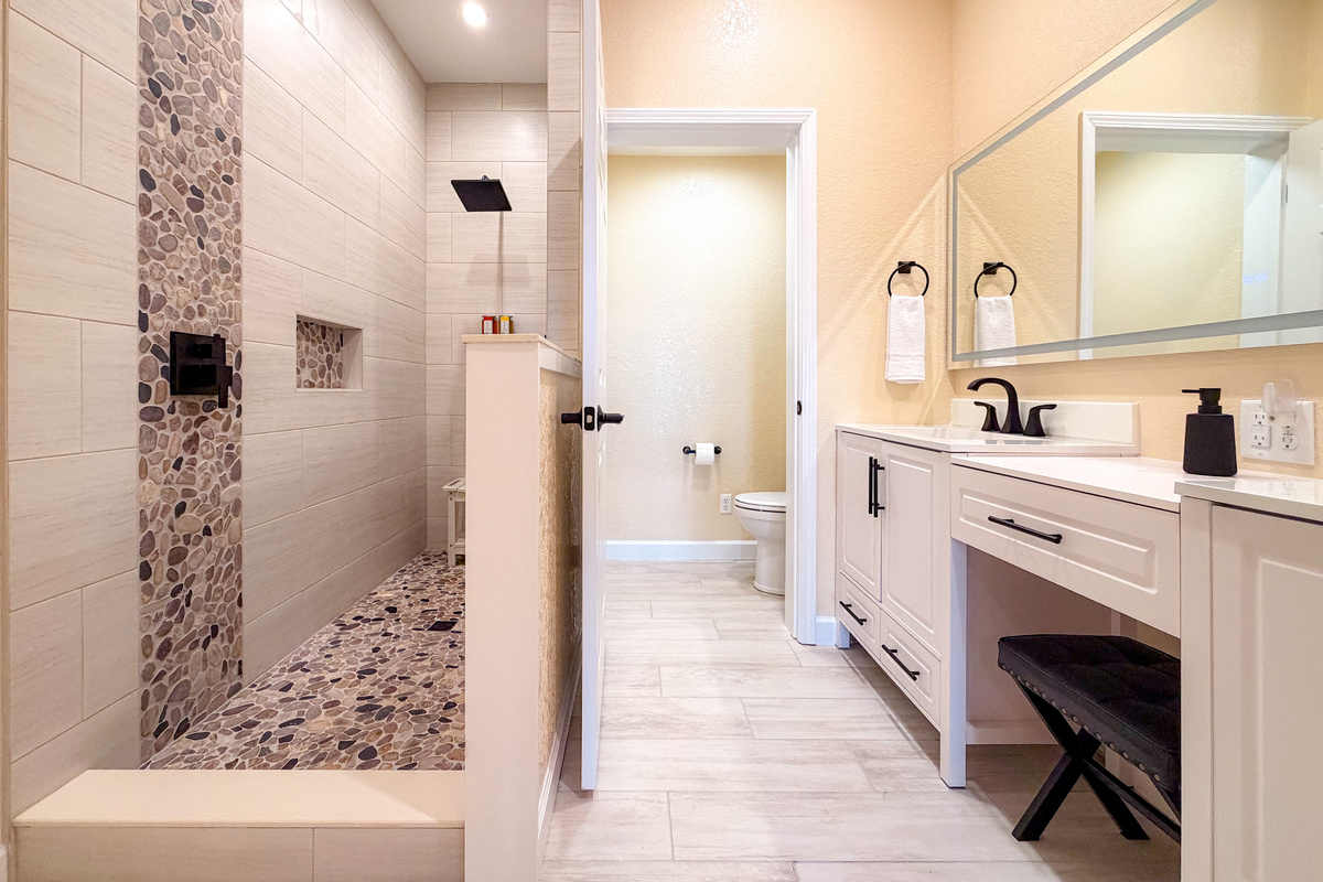 Ensuite
