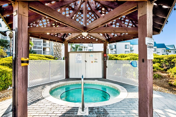 outdoor hot tub