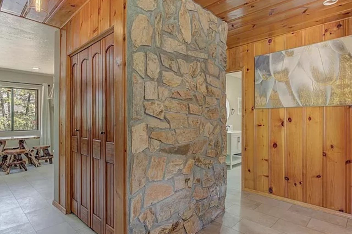 Pine Mountain Roost Retreat w/ Deck + Views — Pine Mountain Roost Retreat w/ Deck + Views, Pine, Arizona — photo 17