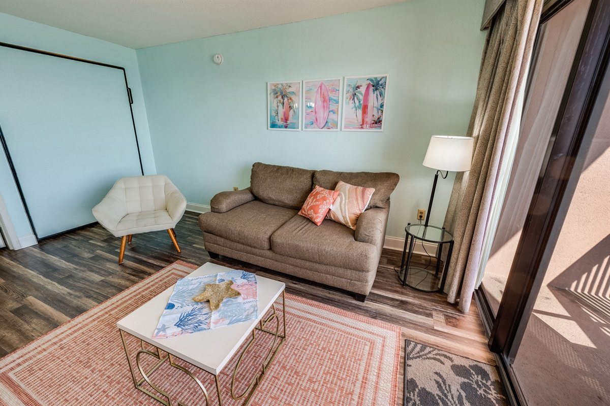 Amazing Living Room with Stunning Views🌊☀️