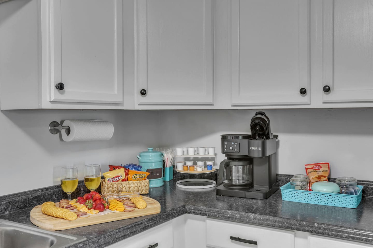 Gourmet coffee/tea bar. Keurig coffee pods as well ground coffee to start your morning off right. 