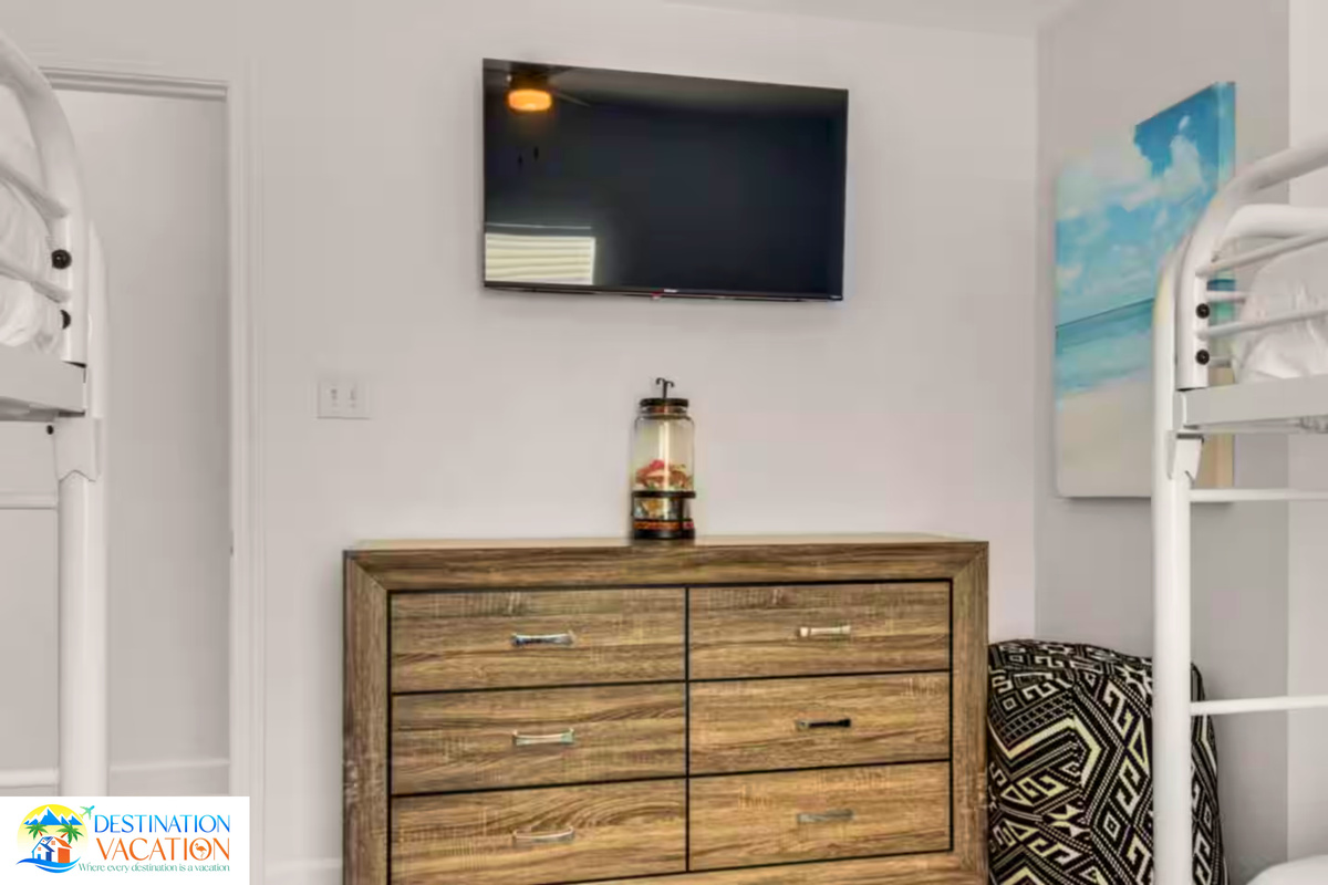 Simple touches create a warm and welcoming retreat.