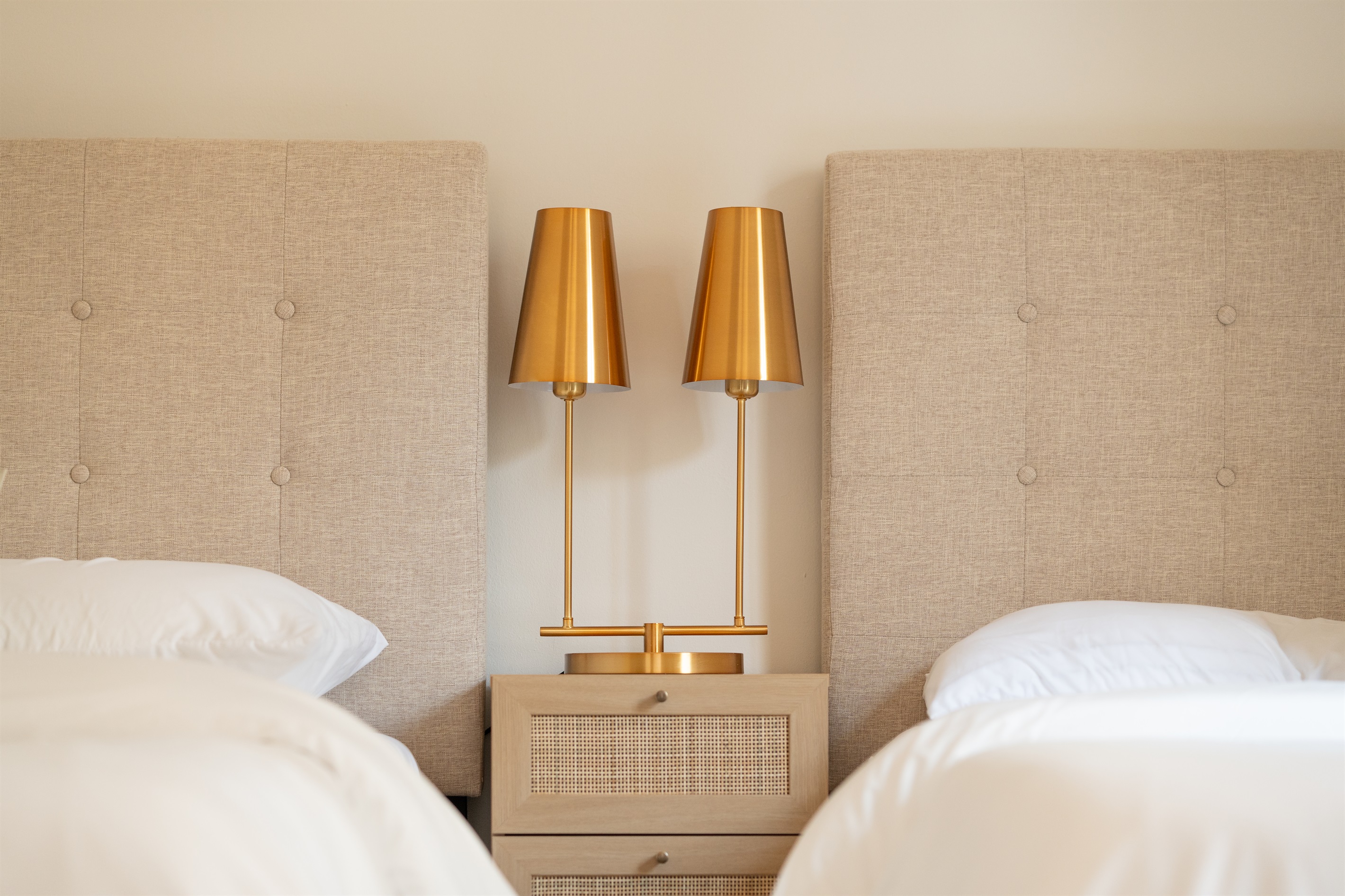 Comeback Downstairs Bedroom w/ Two Doubles