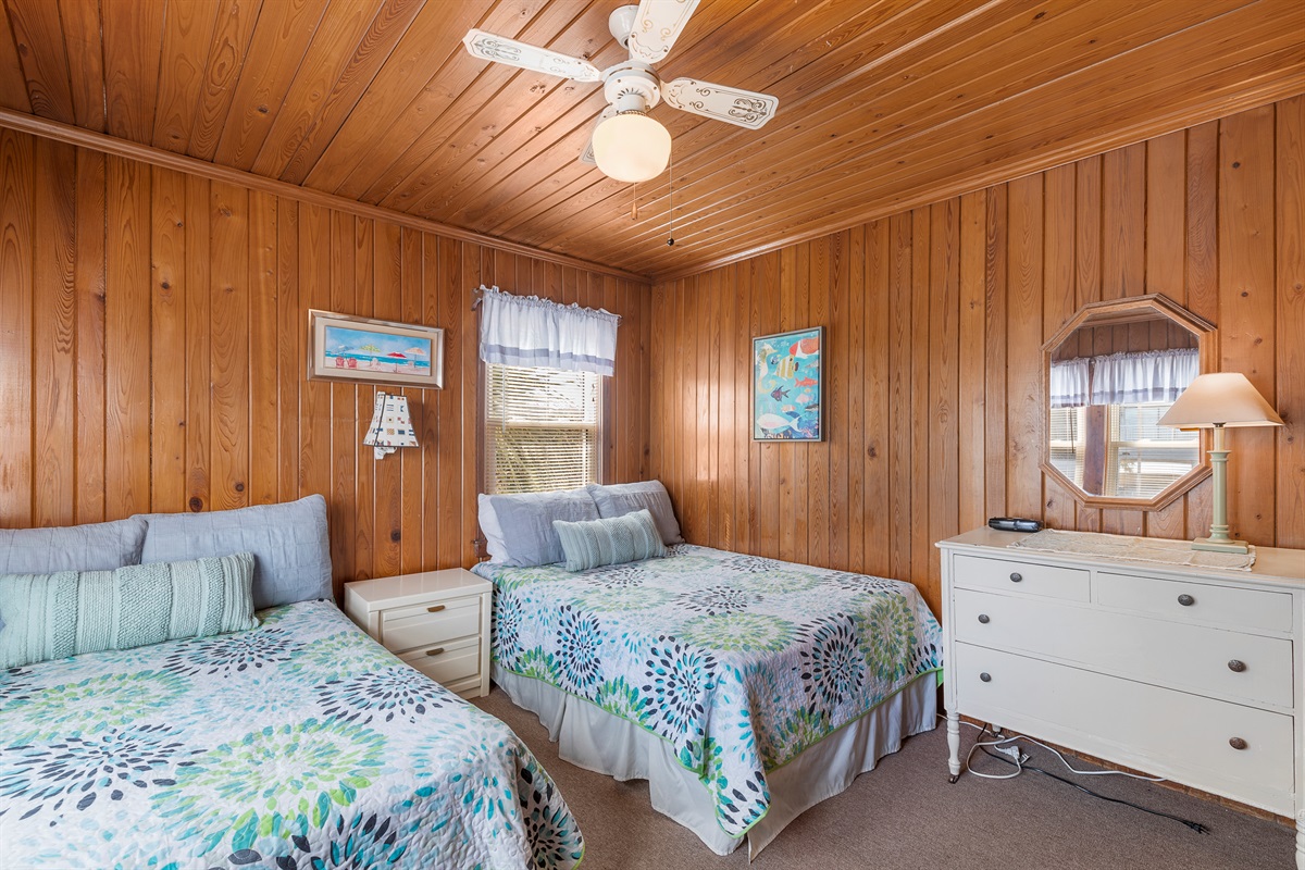 Bedroom 3 - (2) Full Beds