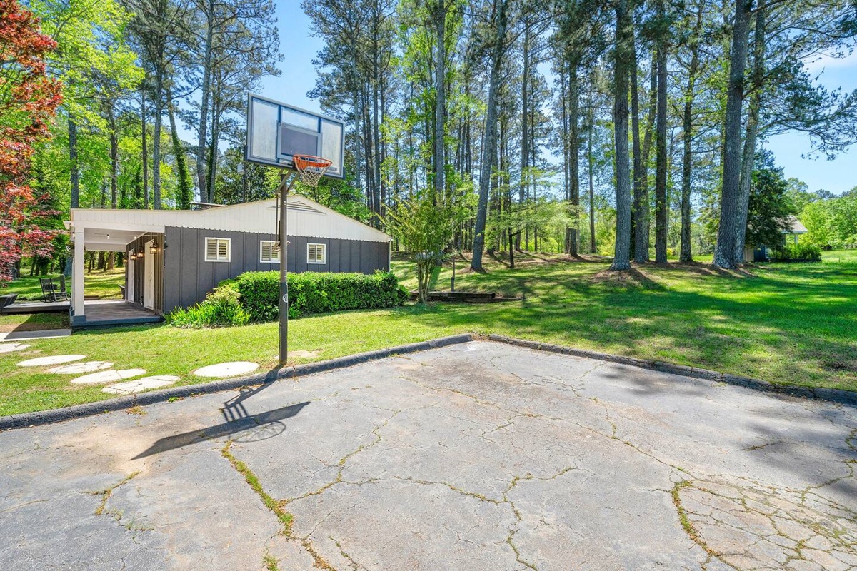 Cottage B- Group or play solo and sweat off some calories in this half basketball field.