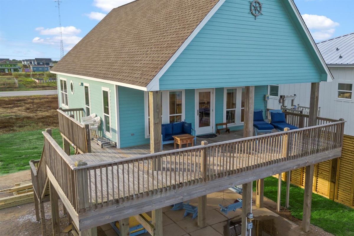81811d917ee04d309e2e237242dca6c8 Large | Beachhouse | Texas | TX | Vacation Homes | Galveston | Crystal Beach | Kokomo | Breezy Days | Beachfront Elegance | Sunrise Serenity | Southern Sands Property Management, LLC