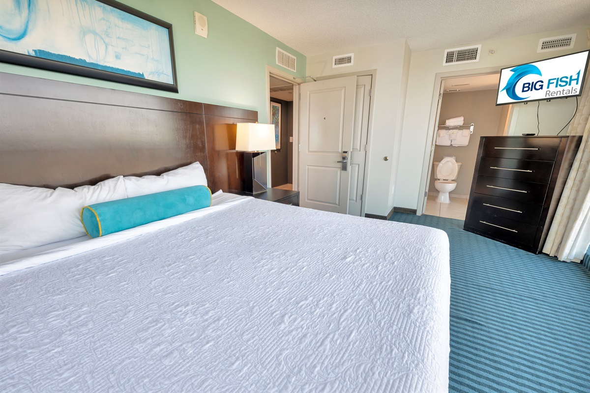 Beautiful Bedroom with Amazing Views 🌊☀️