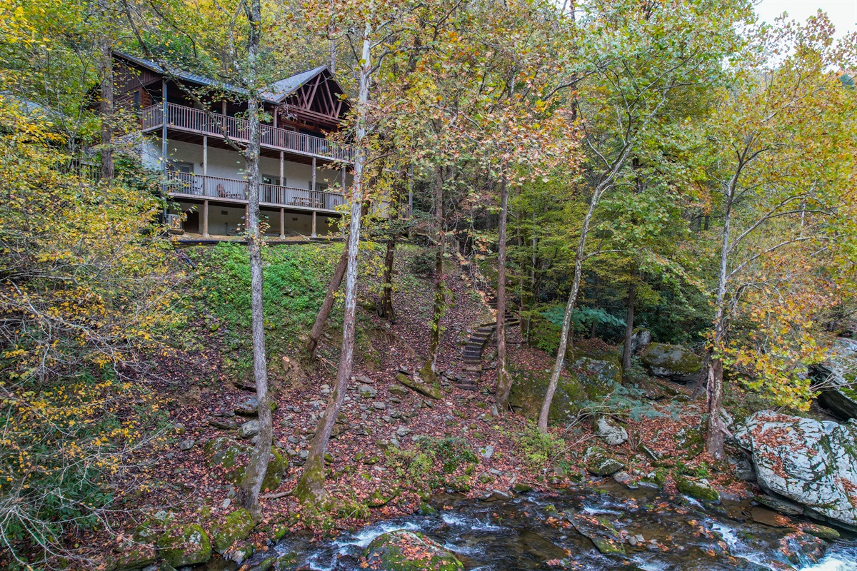 Incredible shot showing the serenity.  "Beautiful, secluded yet convenient to everything." Review by Stacey
