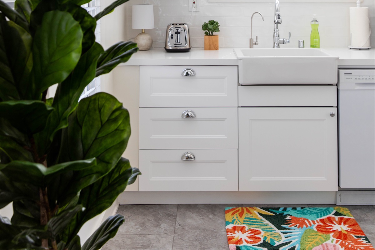 1bed/1bath kitchen/dining