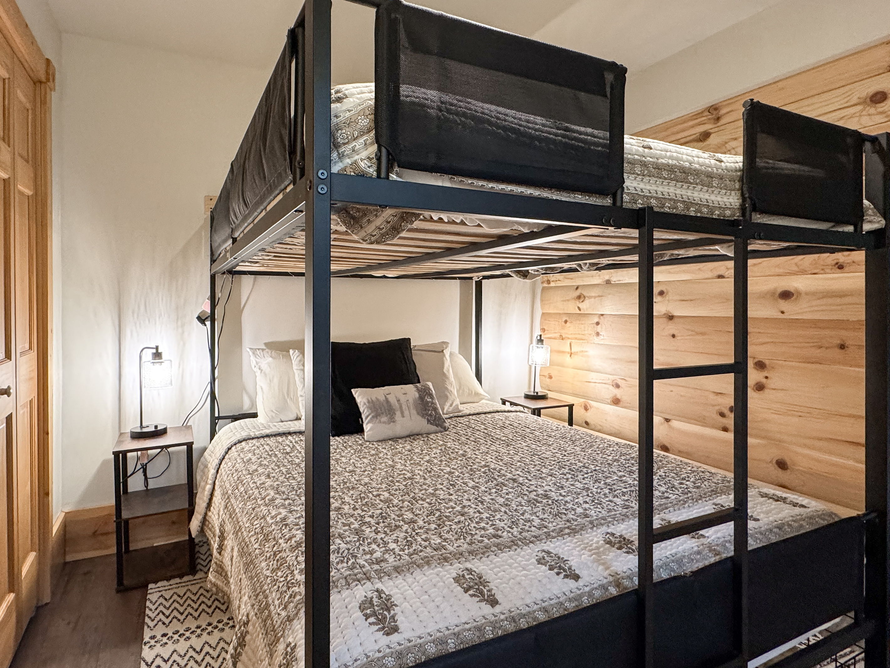Guest Bedroom Queen Bunk