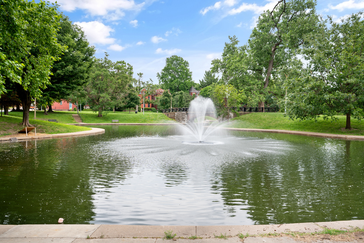 Take a morning stroll through nearby Benton Park before heading out to explore the city.