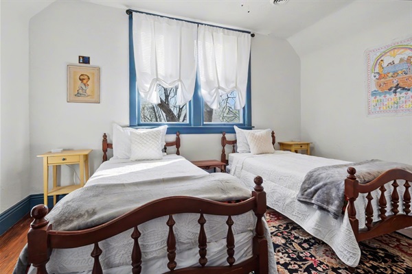 Two twin beds in East bedroom