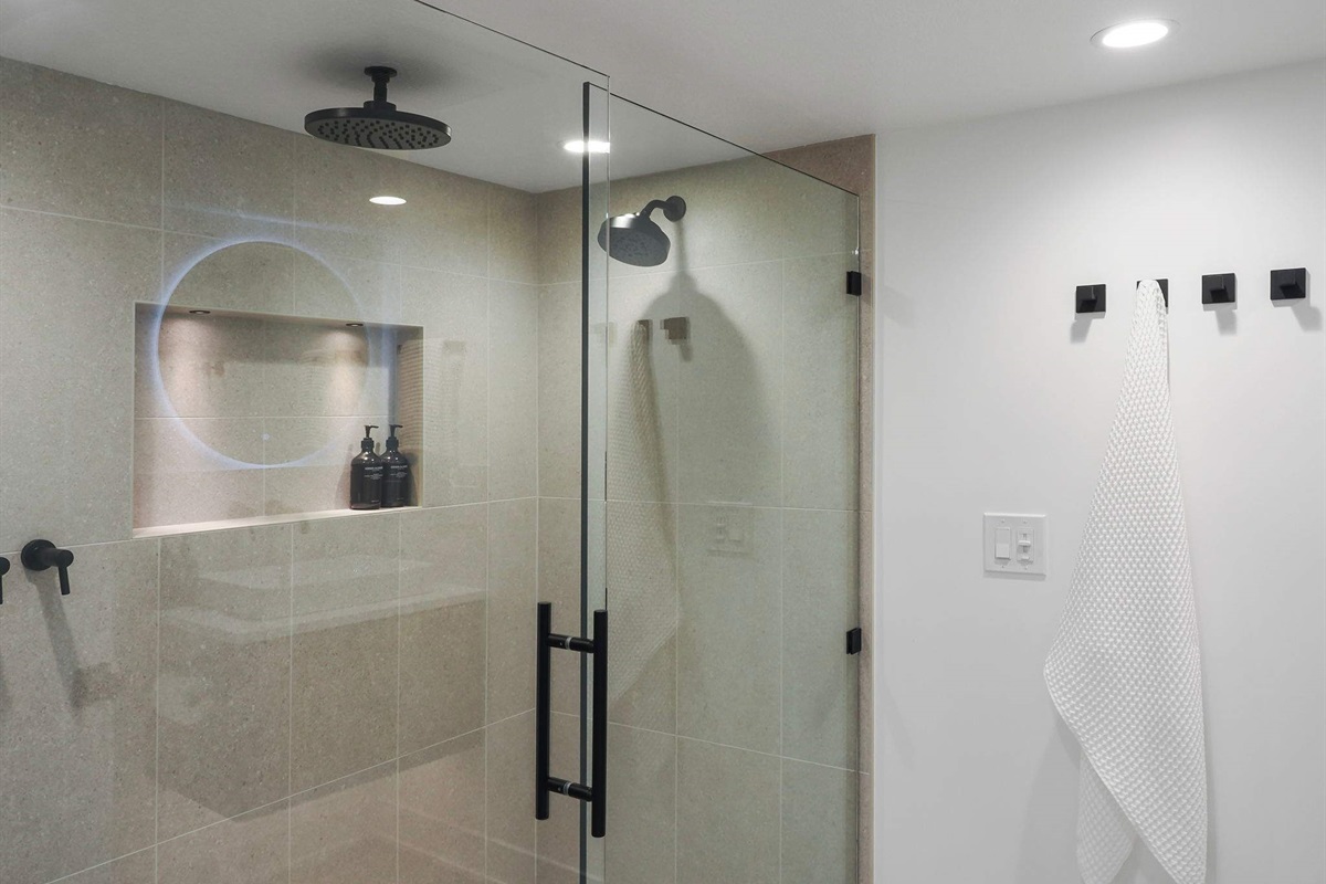 Full Bathroom - Walk-in Shower