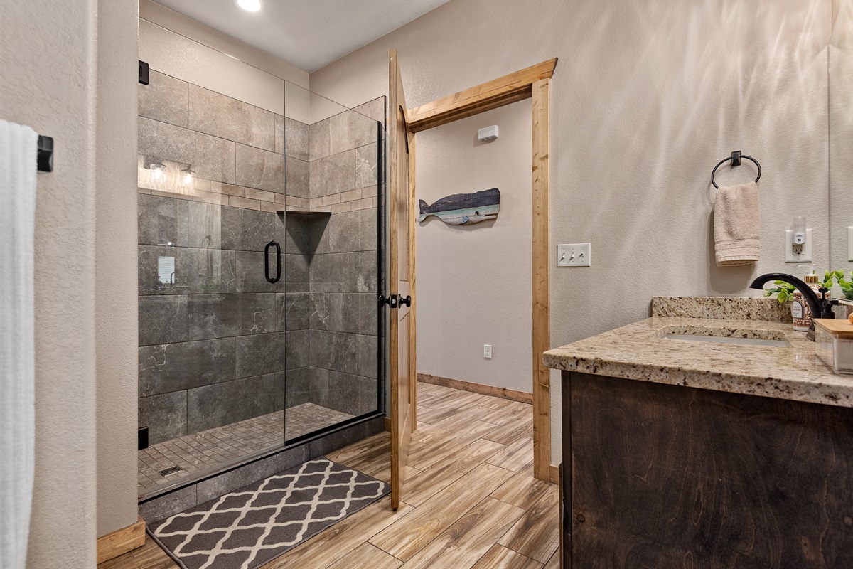 Ensuite bath