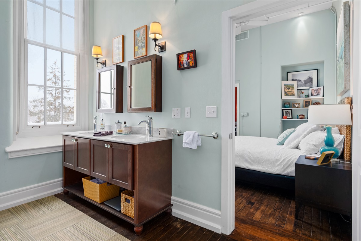 Ensuite Bathroom Vanity