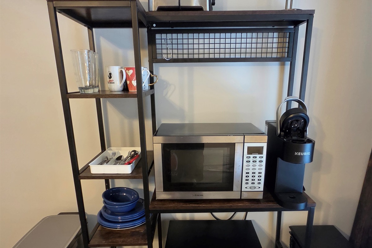 King Suite Kitchenette Detail