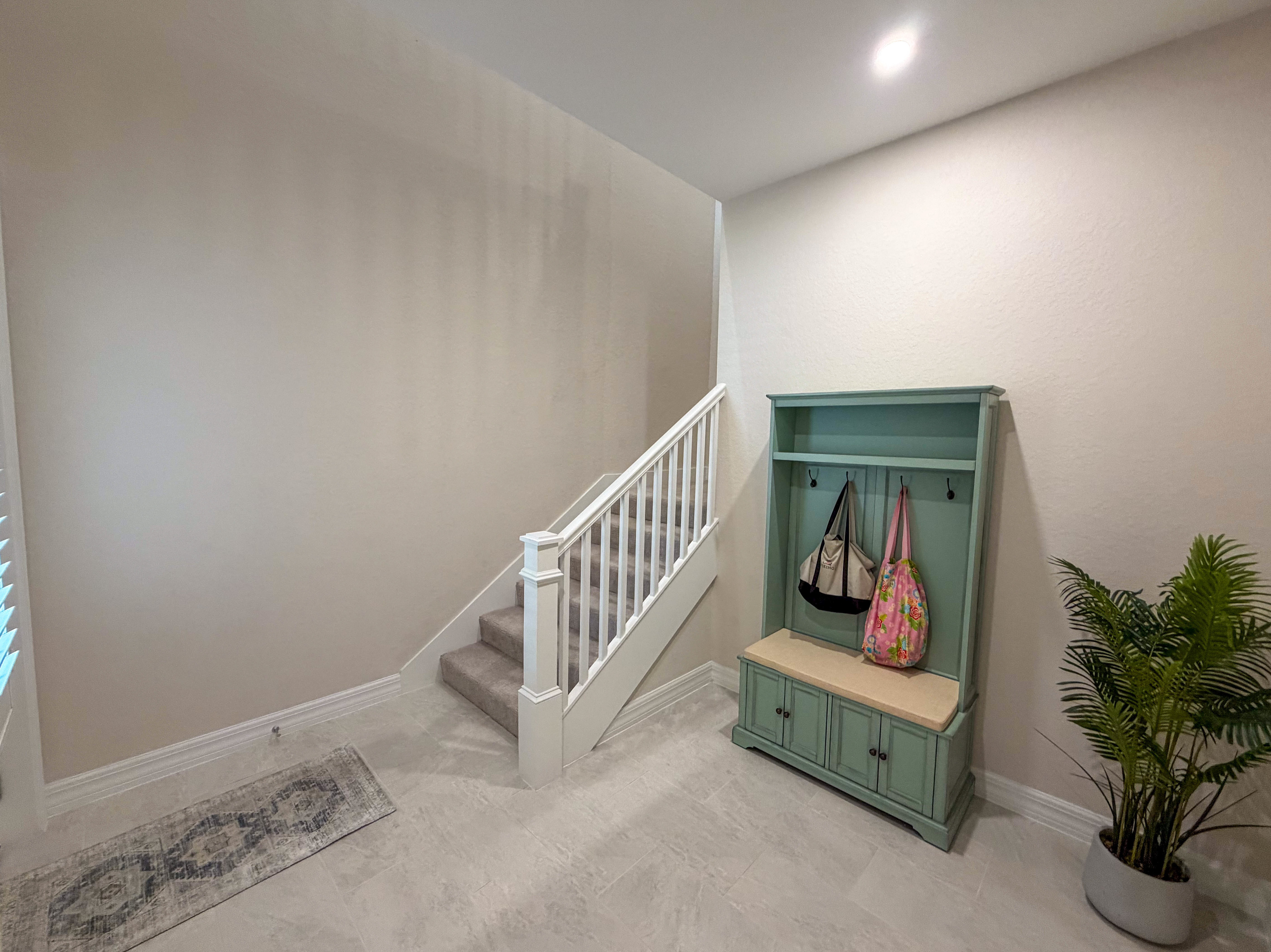 Foyer Entryway from Main Door