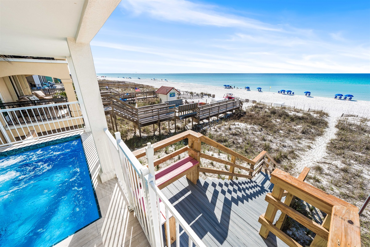 Gulf front home, with Beach front Pool, and direct Private Walkway to the Beach!