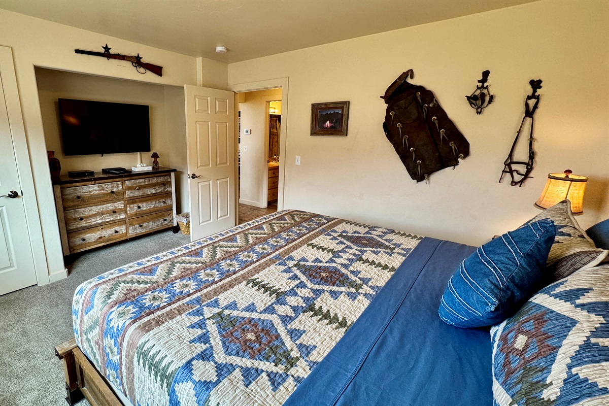 Guest Bedroom #1 with King Bed & TV