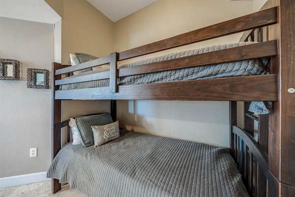 XL Twin Bunkbeds