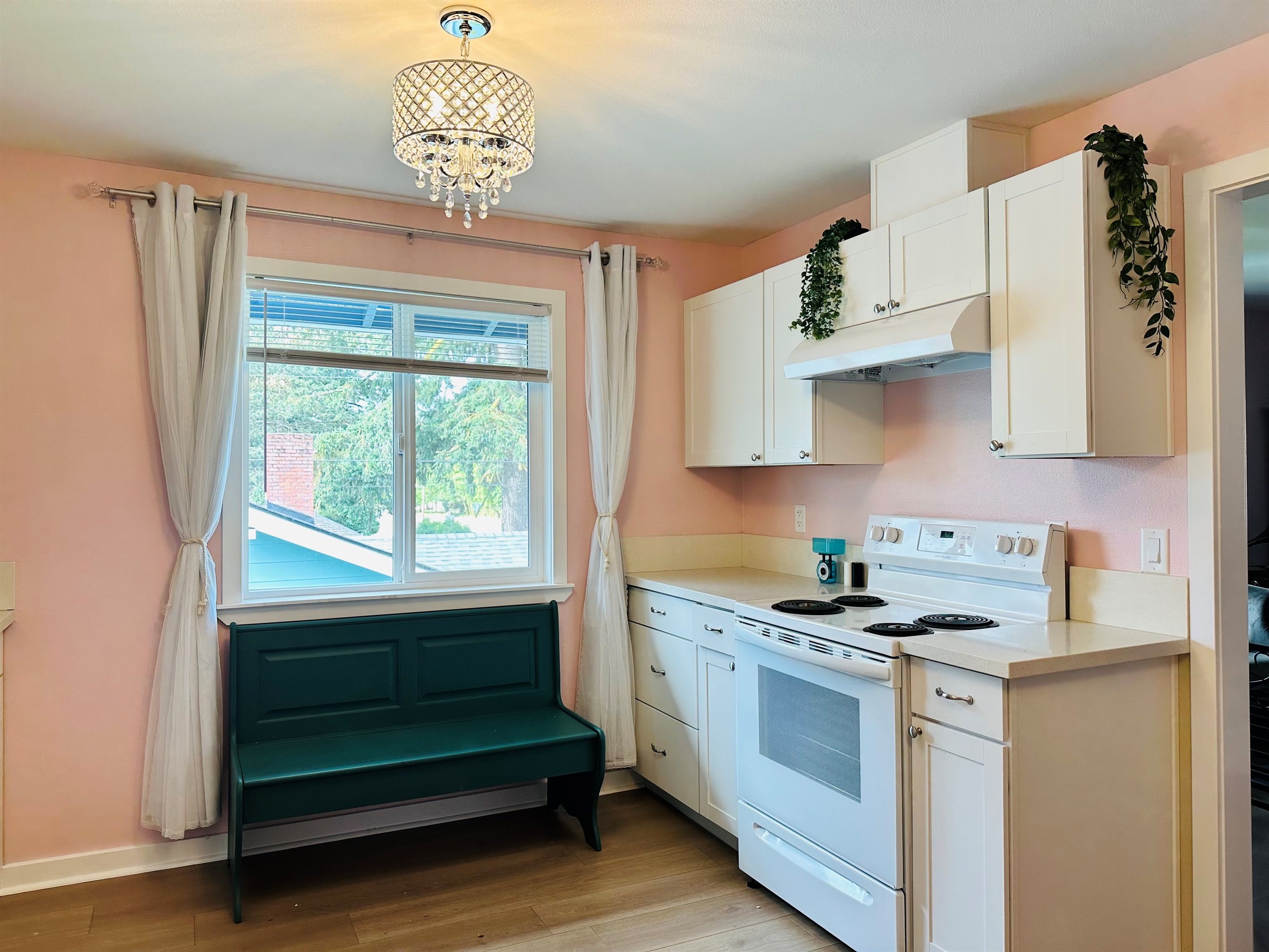 Audrey kitchen